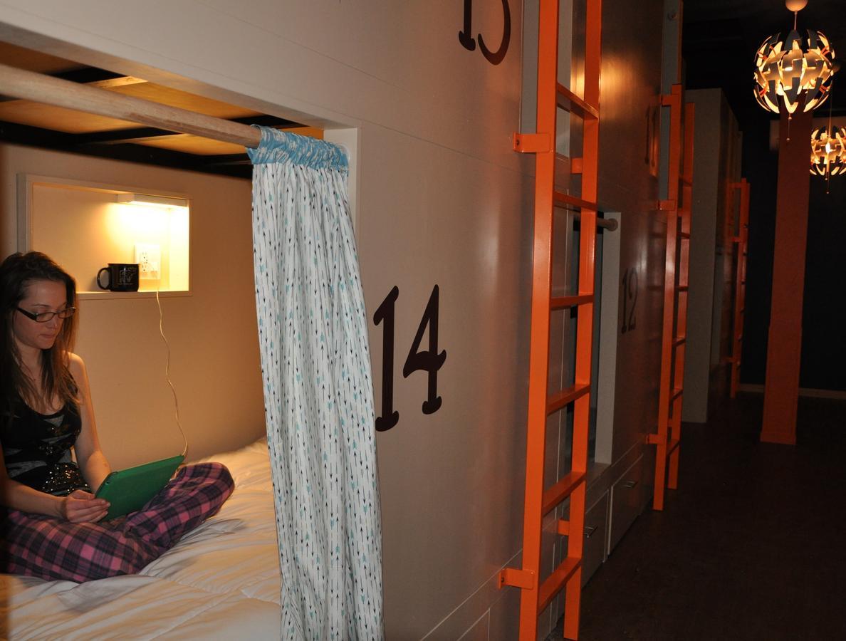 The Bunkhouse Hostel Minturn ภายนอก รูปภาพ