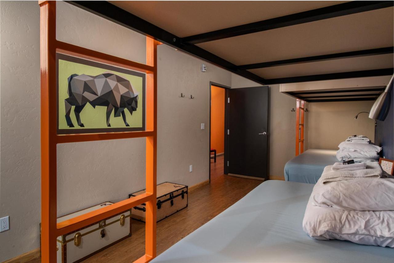 The Bunkhouse Hostel Minturn ภายนอก รูปภาพ